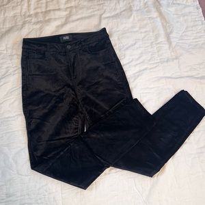Paige Hoxton Ultra Skinny velvet